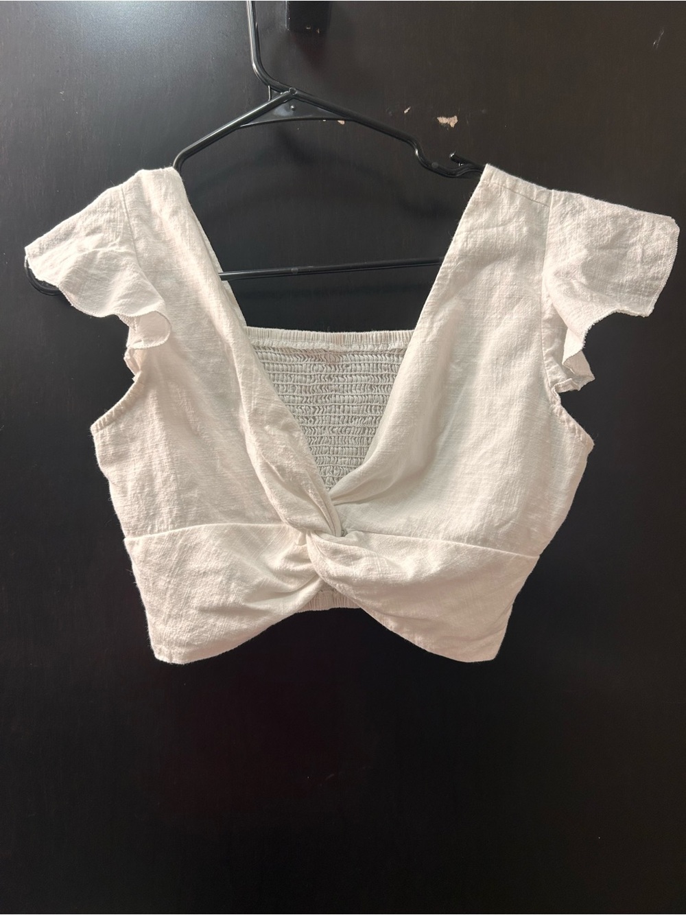 Light Cream Twist-Front Women's Crop Top